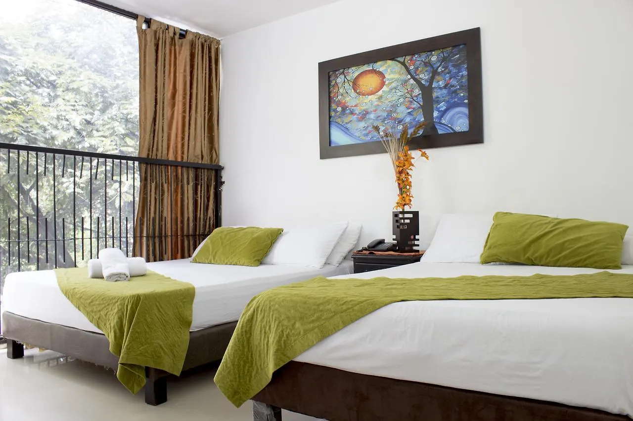 Hotel Girasol 70 Медельин